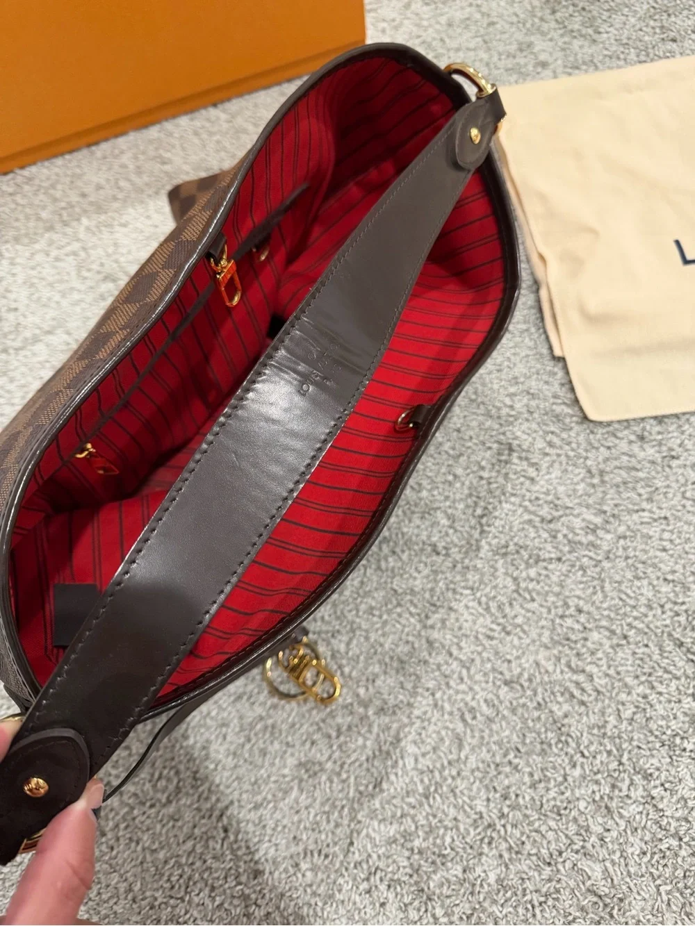 Louis Vuitton Damier Ebene Hobo Shoulder Bag - Dark Brown Check